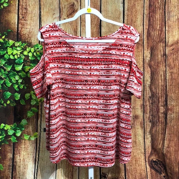 Cold Shoulder Lace Blouse Size 1X - Picture 1 of 4